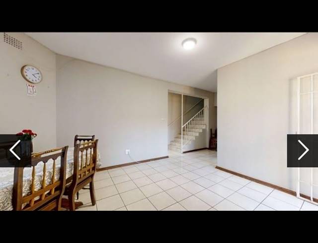 5 BEDROOM TOWNHOUSE FOR SALE IN WITFIELD